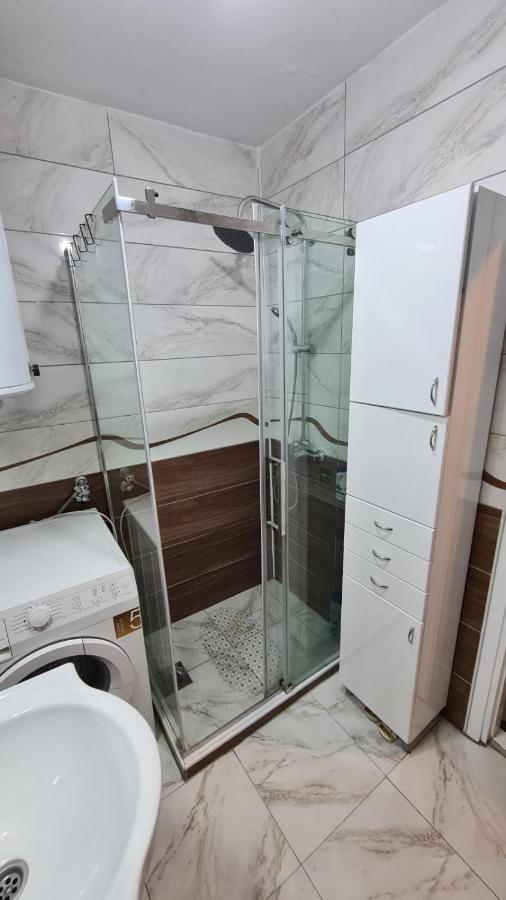 Apartamento Kingston Pirot Exterior foto